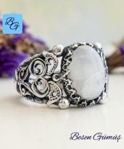 Oval Doğal Ay Taşı Gümüş Yüzük