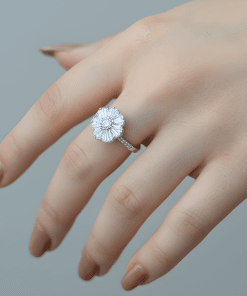 925 Ayar Gümüş Çiçek Model Baget Taşlı Kadın Yüzük | Zarif ve Işıltılı Tasarım