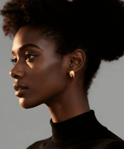 Sarı Altın Kaplama Kalın Halka Küpe – 925 Ayar Gümüş Modern Tasarım