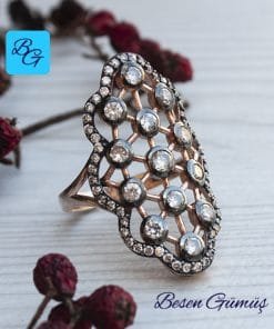 Bağlantılı Taşlı Mekik Gümüş Yüzük