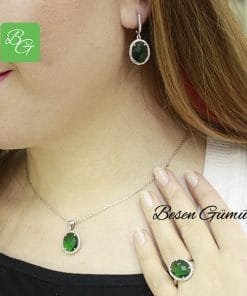Etrafı Zirkon Taşlı Oval Yeşil Taşlı Set